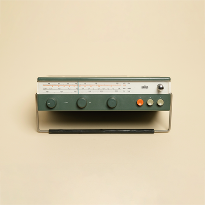 T52 Portable Radio 1961