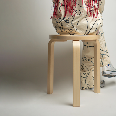 S60 Stool 60