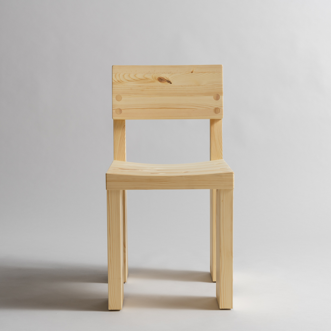 001 Dining Chair by Vaarnii