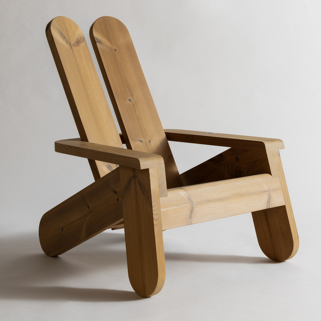 015 Peace Outdoor Lounge Chair by Vaarnii