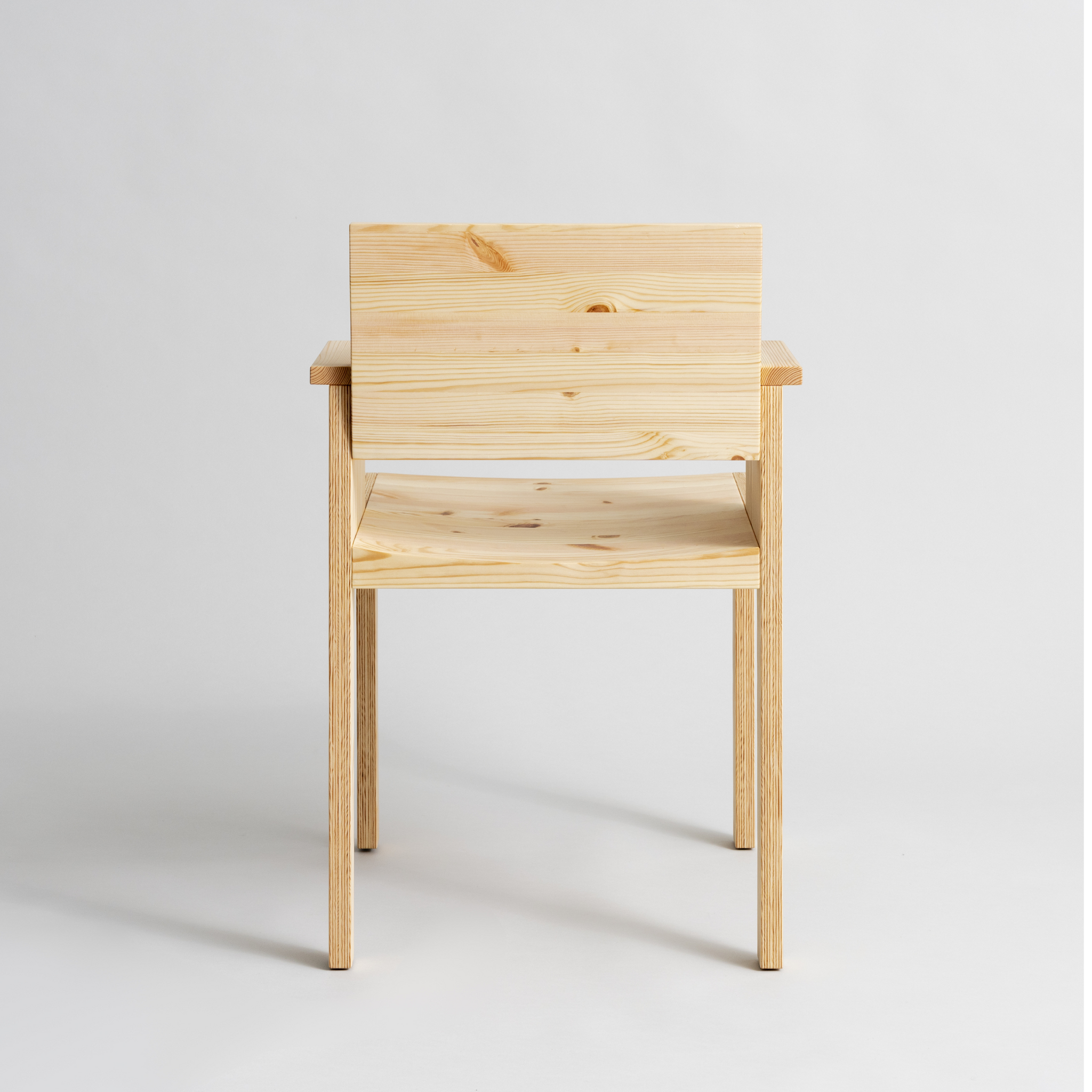 016 Maasto Dining Armchair