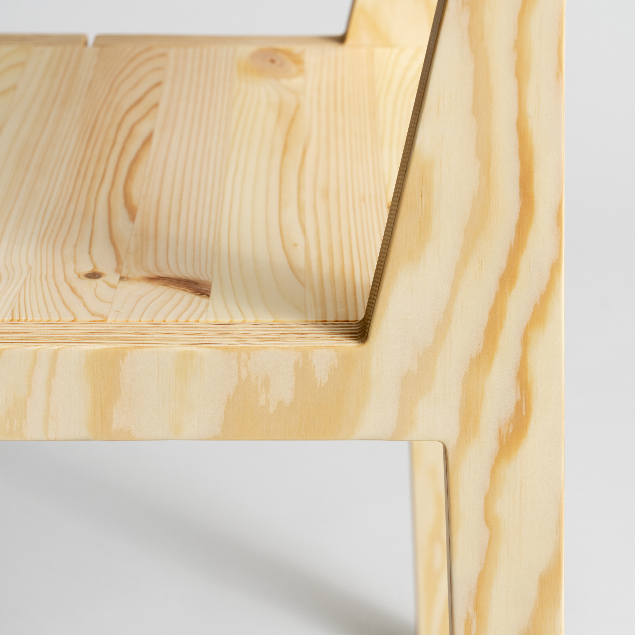 016 Maasto Dining Chair