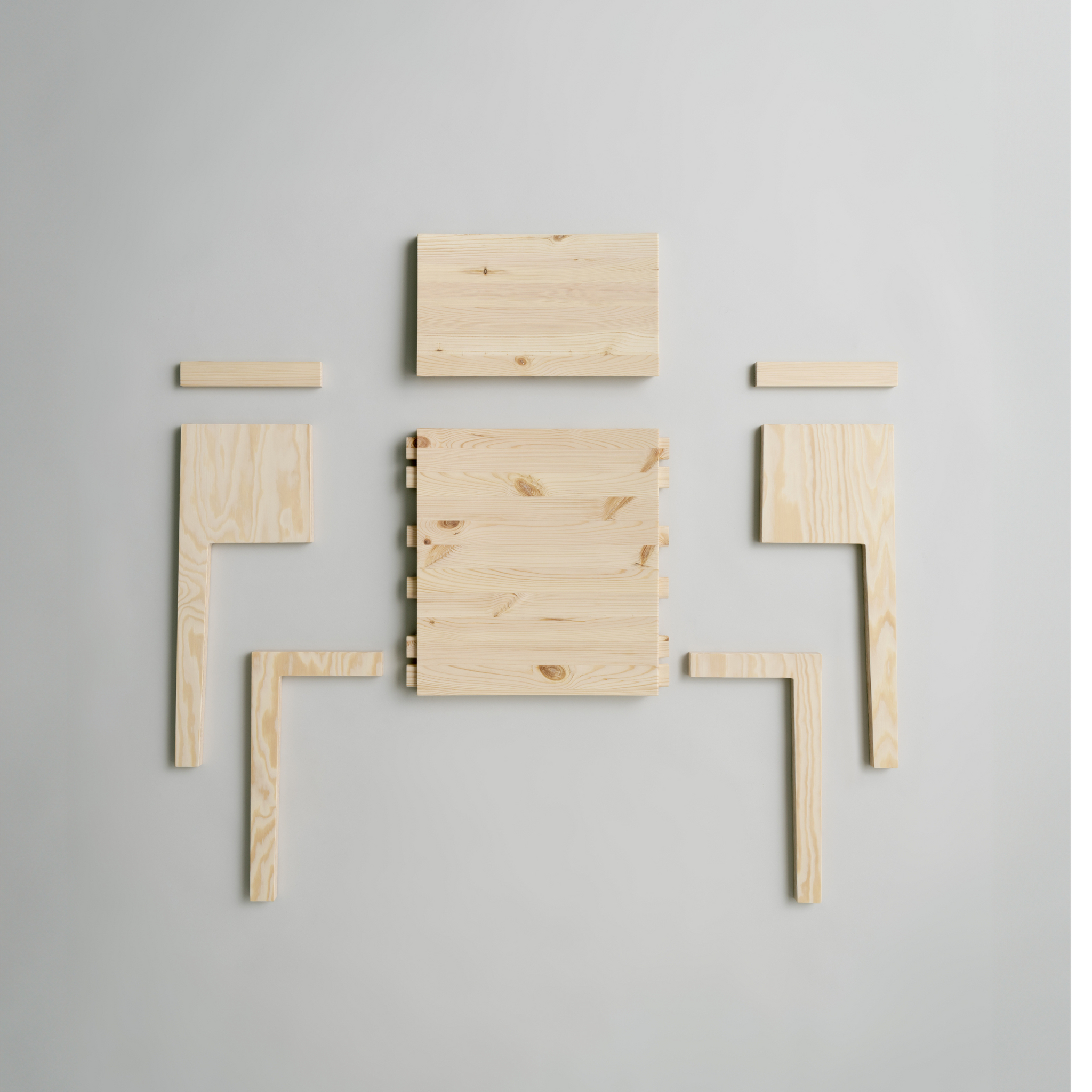 016 Maasto Dining Armchair
