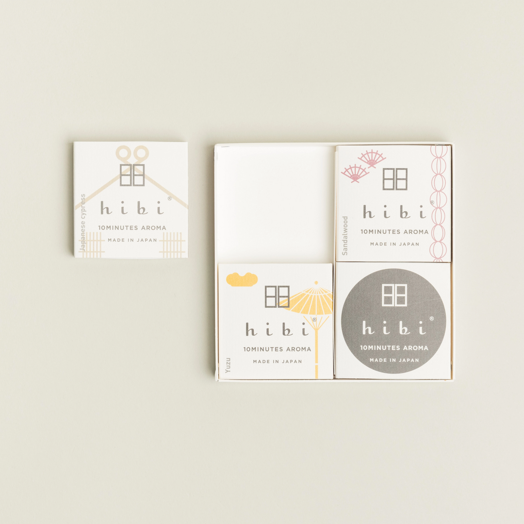 Gift Box by Hibi