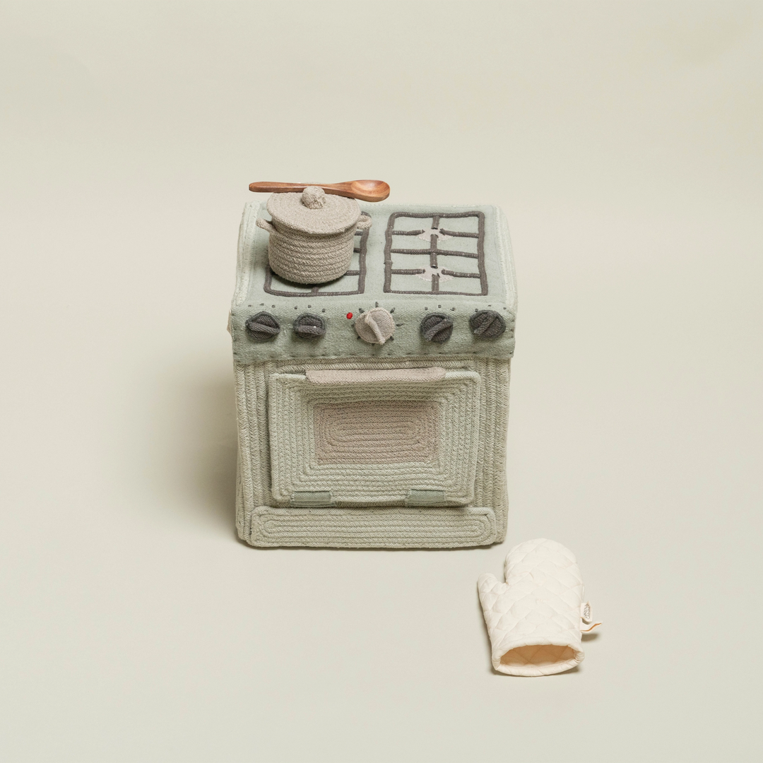 Play Basket by Lorena Canals