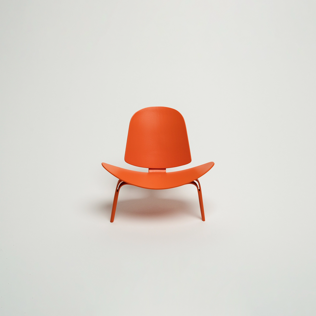 Wegner 3-benet Skalstol Miniature by Vitra
