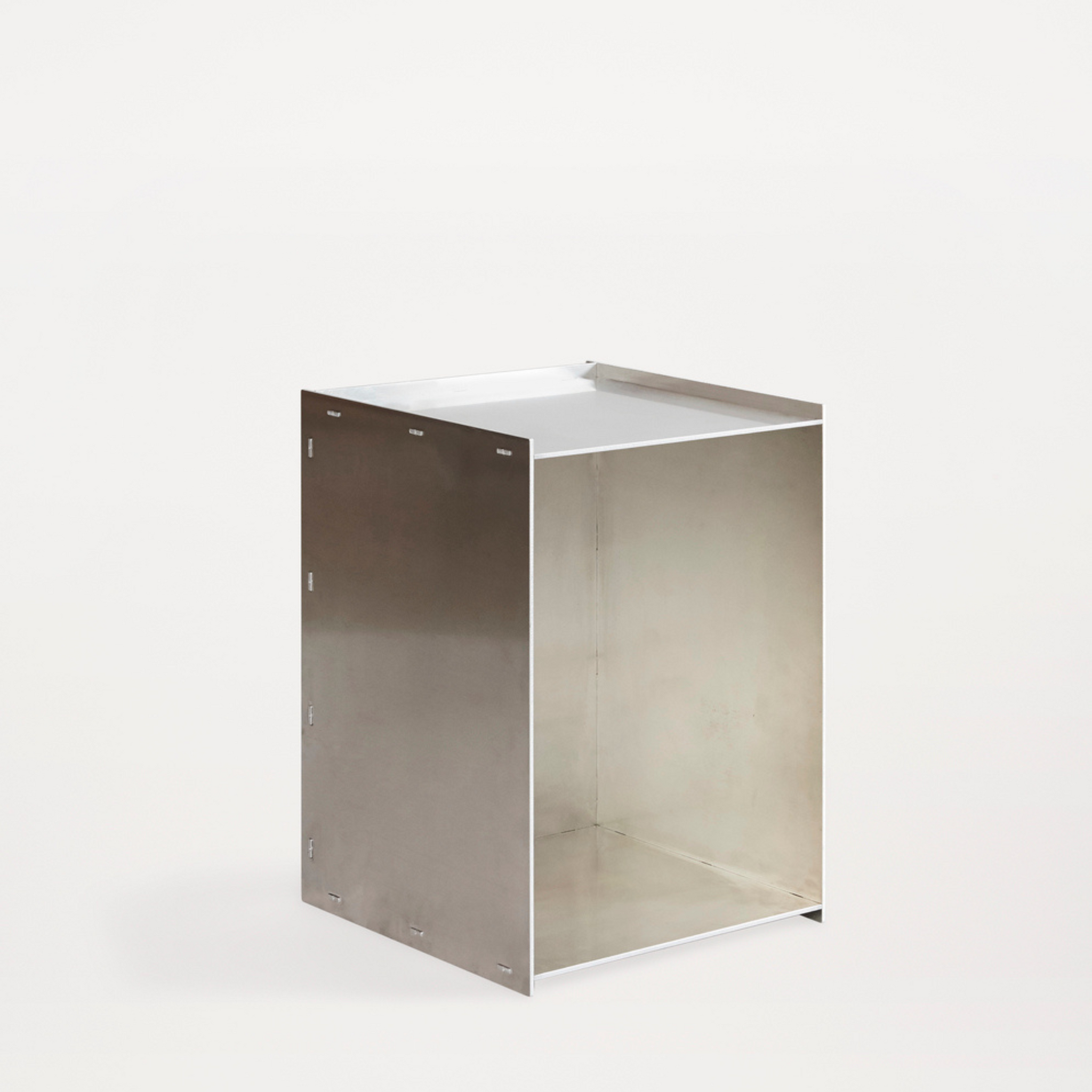 Rivet Box Table, Aluminum