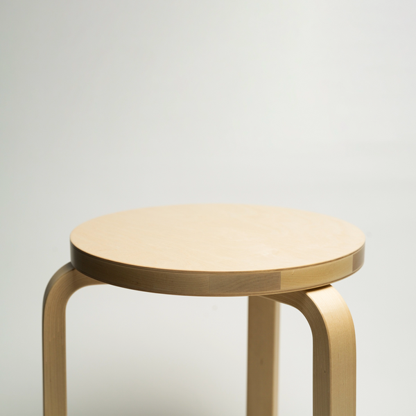 S60 Stool 60