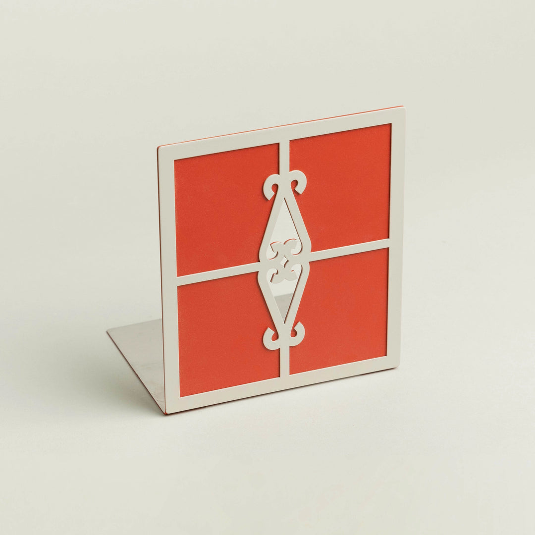 Shabi Gate Bookholder by Oxalá