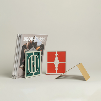 Shabi Gate Bookholder