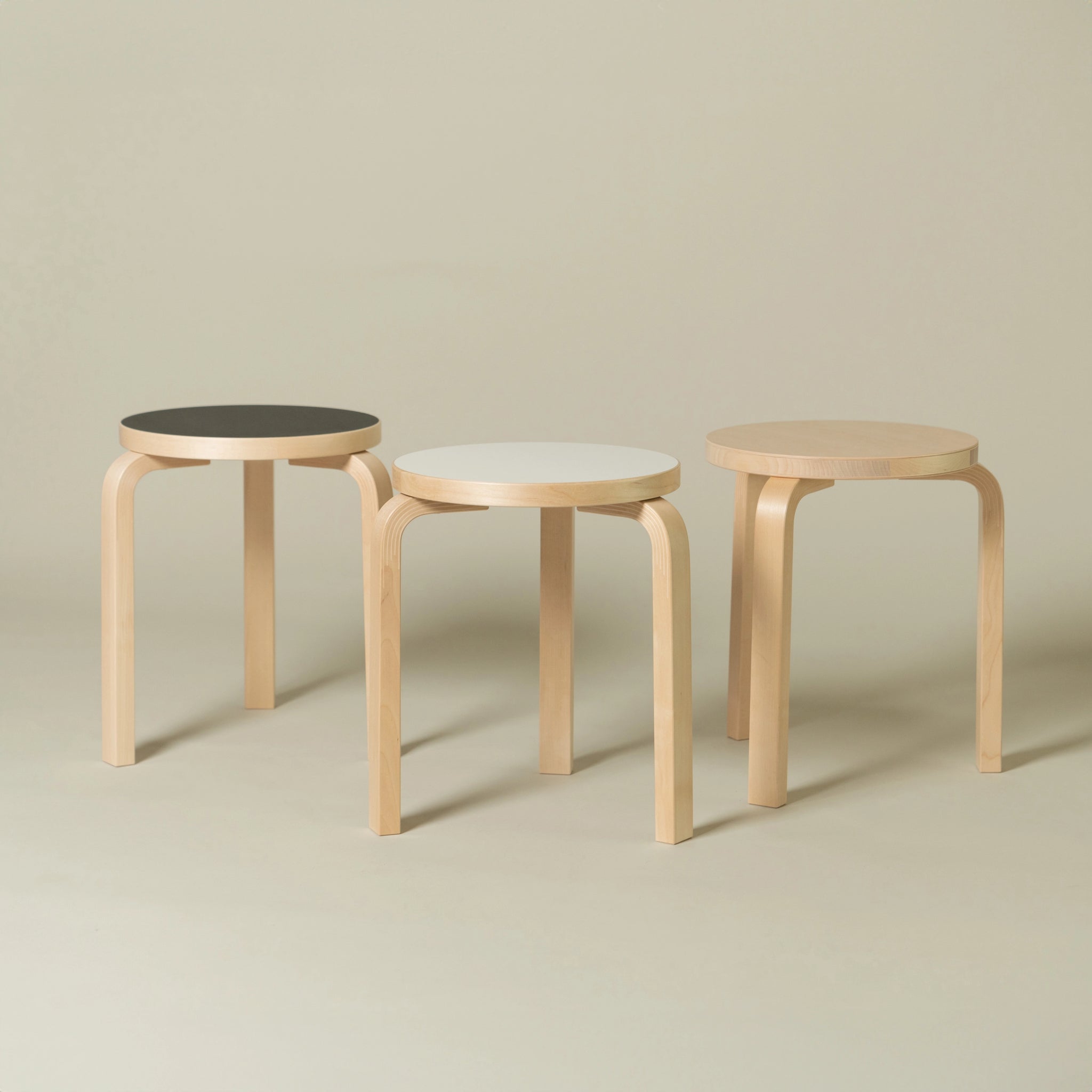 S60 Stool 60