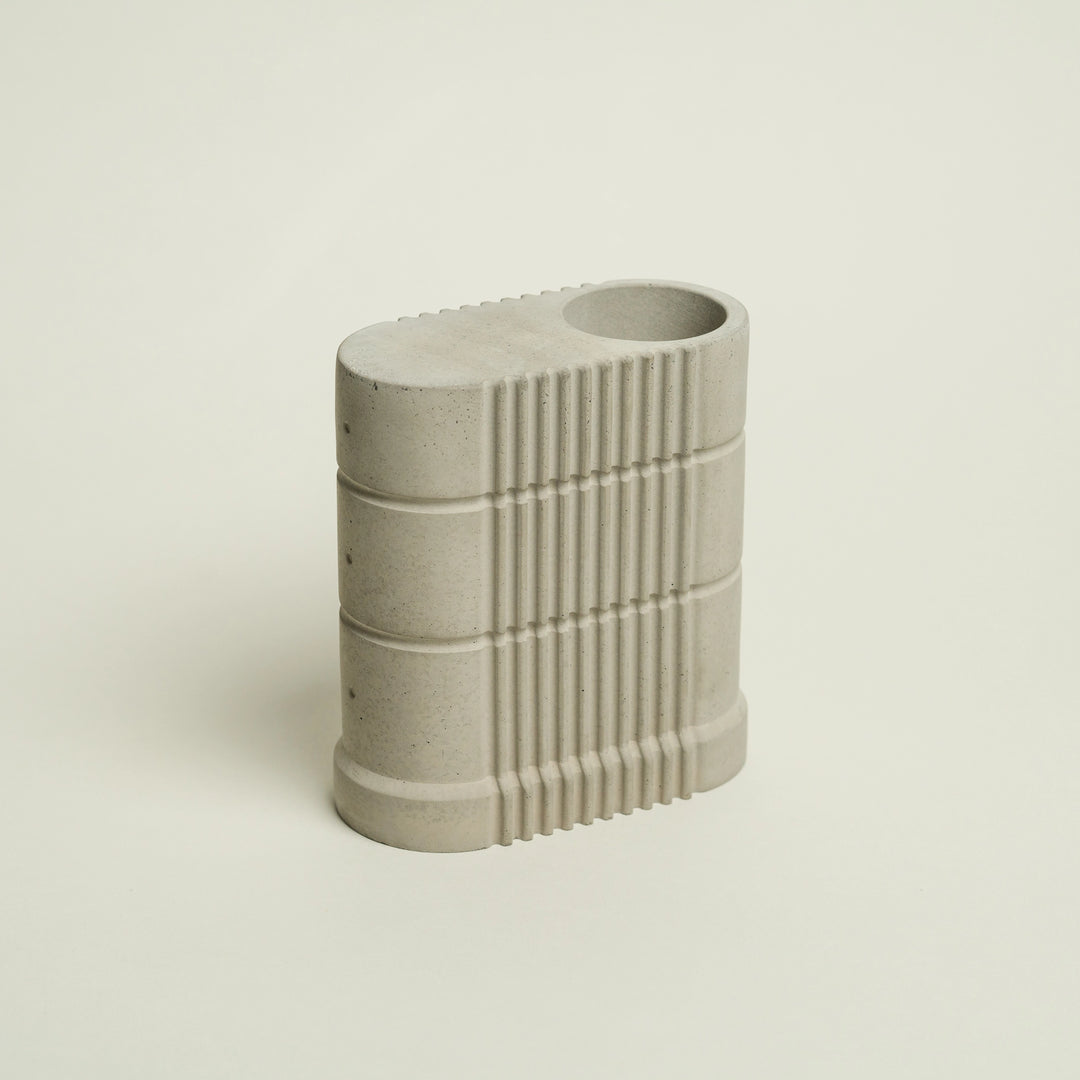 SIMENT Pillar Vase by TIIPOI