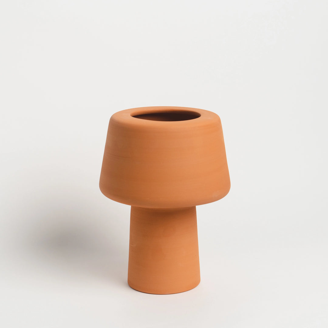 Conterrâneos' Cachepot by Vicara