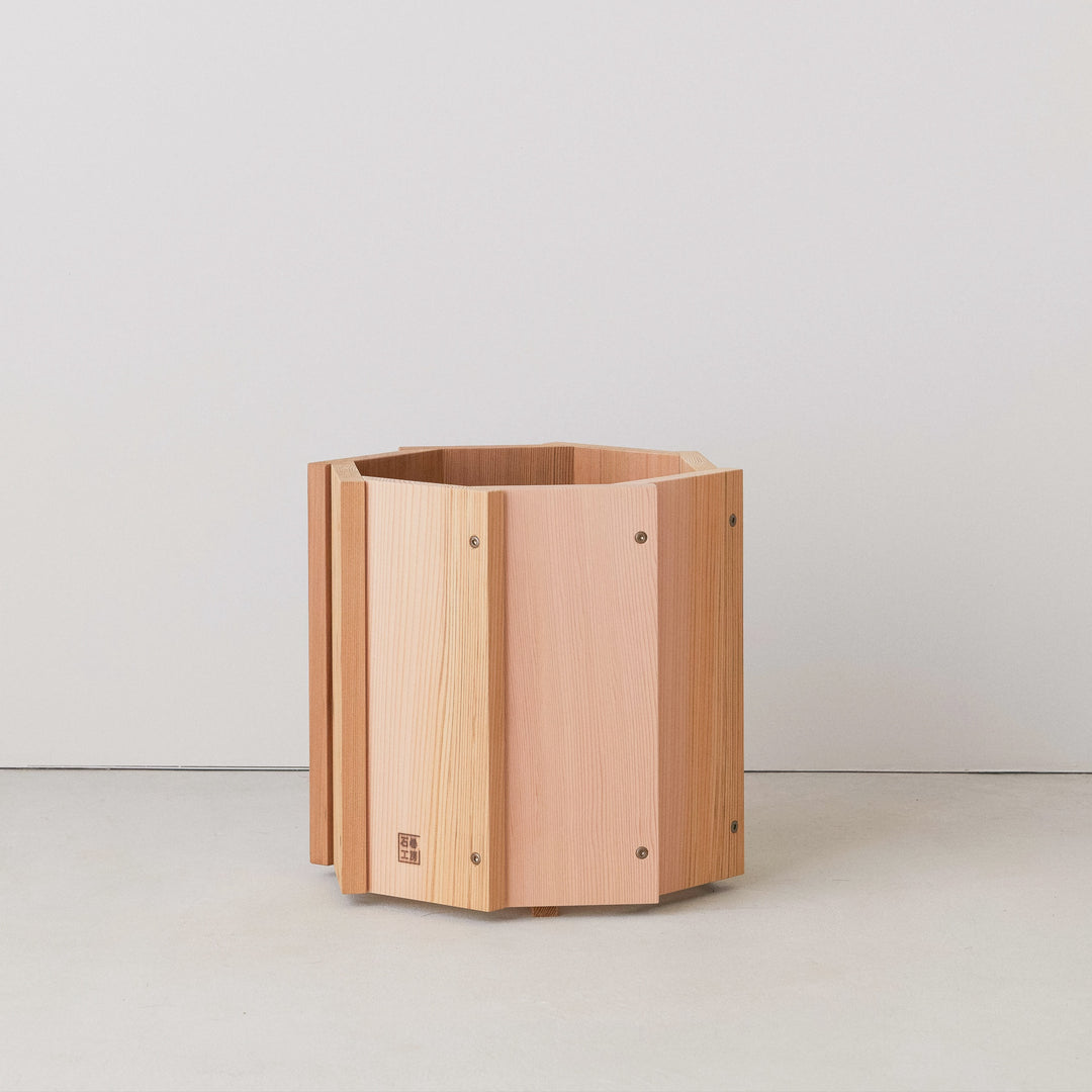 Stave Planter by Ishinomaki Laboratory
